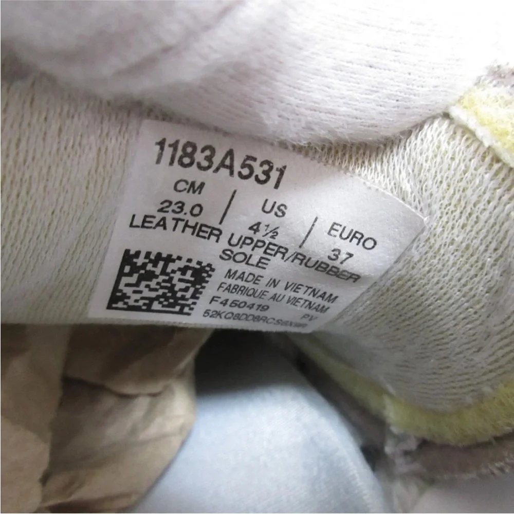 Onitsuka Tiger by Asics Silver Sneakers - Picture 7 of 8